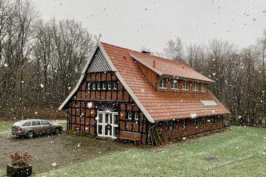 Das Waldhaus im Artland im Schneetreiben
