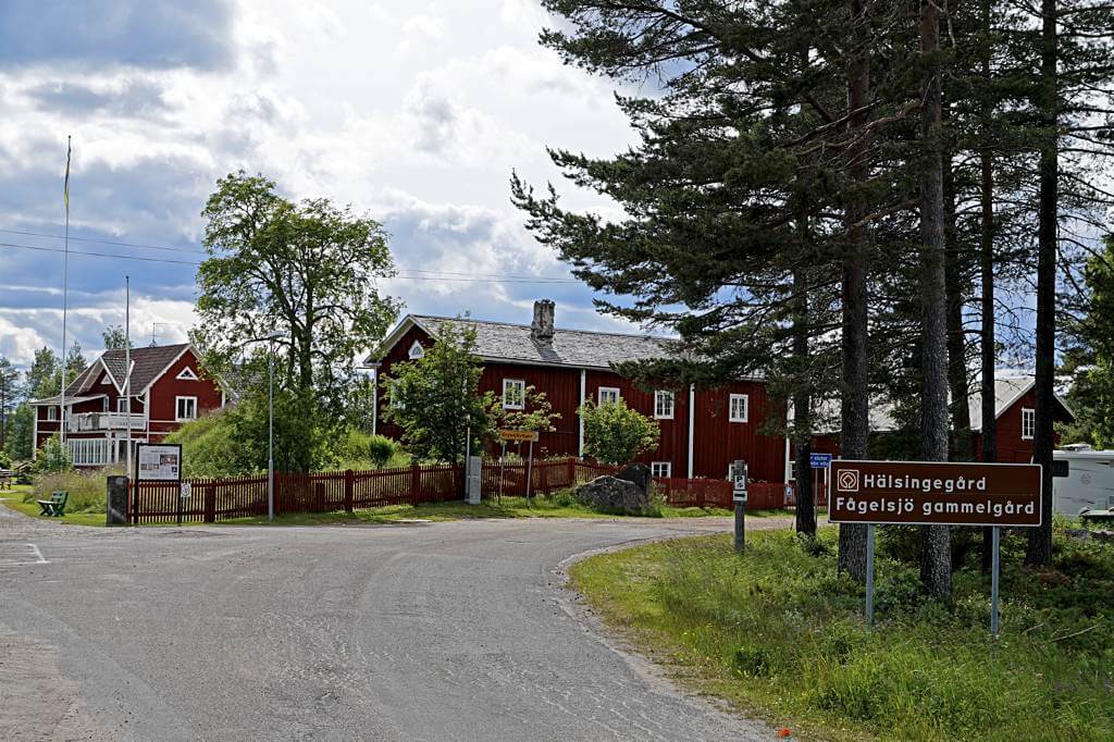Fågelsjö gammelgård, alter Bauernhof mit Museum und Café