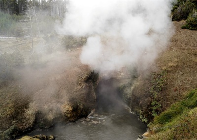Dragons Mouth, Yellowstone National Park